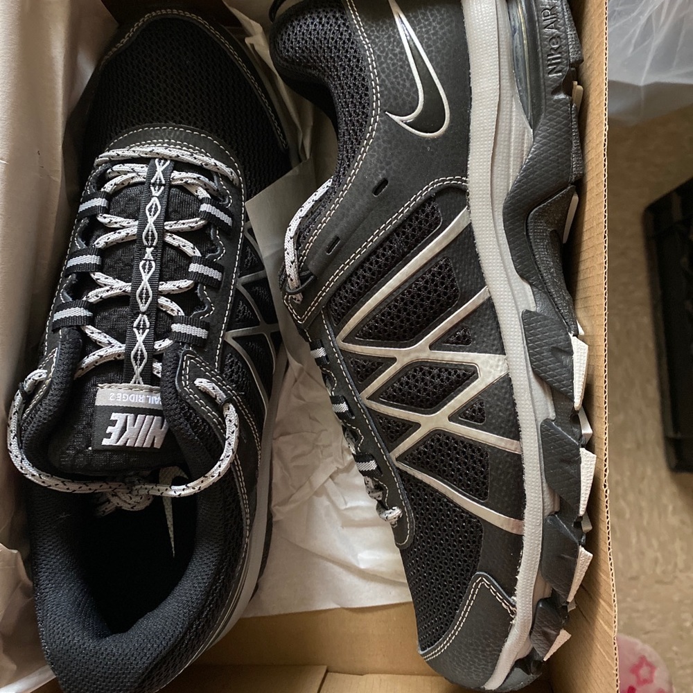 Brand new Nike Air Trail Ridge 2. Mens size 10.5.